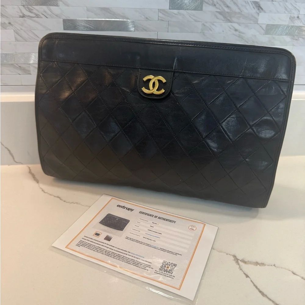 CHANEL Black Vintage Quilted Clutch with Gold 24k Logo - Picture 3 of 16